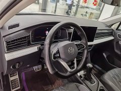 Volkswagen Tiguan L 330TSI automatic two-wheel drive R-Line version - фото 9