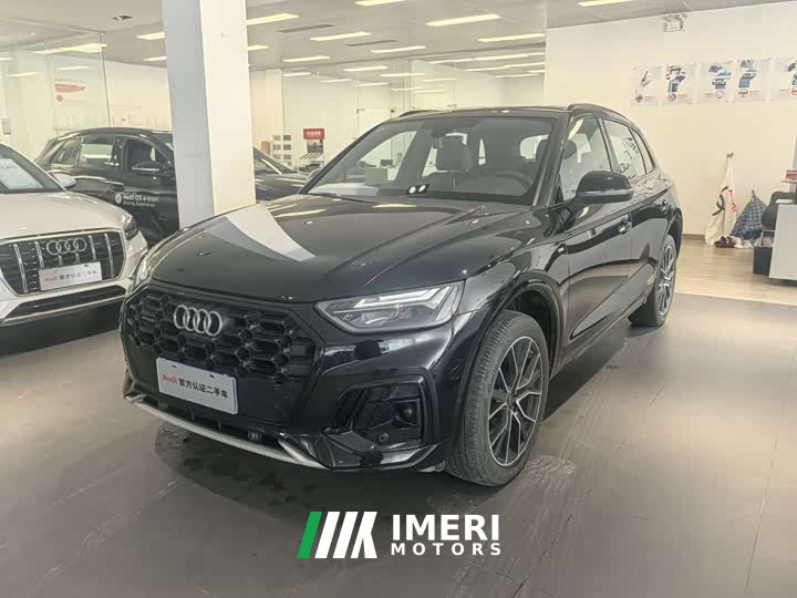 Audi Q5L 45 TFSI Luxury Dynamic - автомобиль из Китая