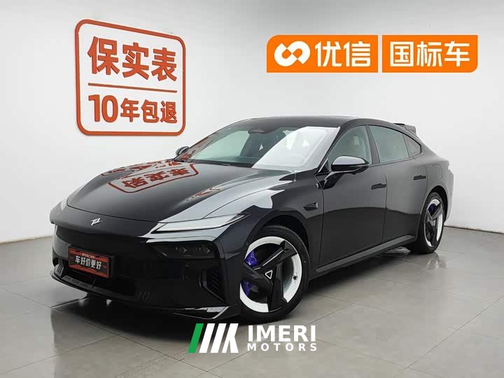 Lynk & Co eπ007 BEV 610 Flash Edition - автомобиль из Китая
