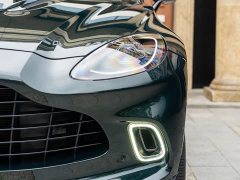 Aston Martin DBX 4.0T V8 - фото 7