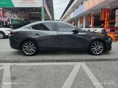 Mazda 3 2.0L Edition - фото 4