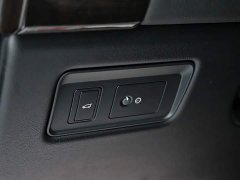 Land Rover 3.0T Edition - фото 19