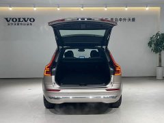 Volvo XC60 B5 AWDLuxury Edition - фото 5