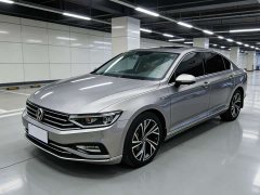 Volkswagen Magotan 330TSI DSG 30th Anniversary Edition - фото 1