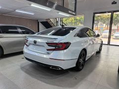 Honda Accord 2022 260TURBO Magic Night Premium Edition - фото 6