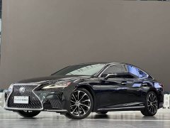 Lexus LS 500h Edition - фото 1