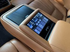 Lexus LS 500h Edition - фото 15