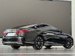 Lexus LS 500h Edition - фото 6