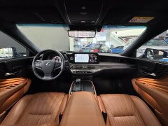 Lexus LS 500h Edition - фото 8