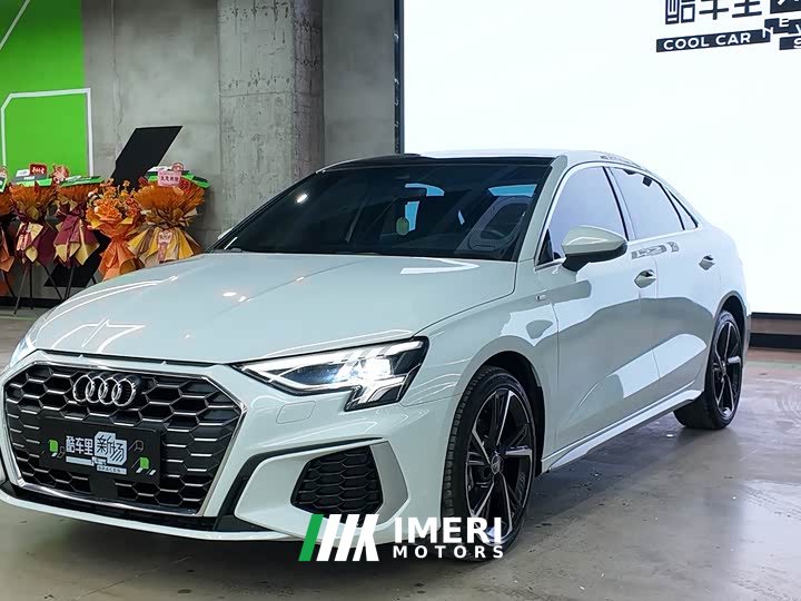 Audi A3 A3L Limousine 35 TFSI Fashion Version - автомобиль из Китая