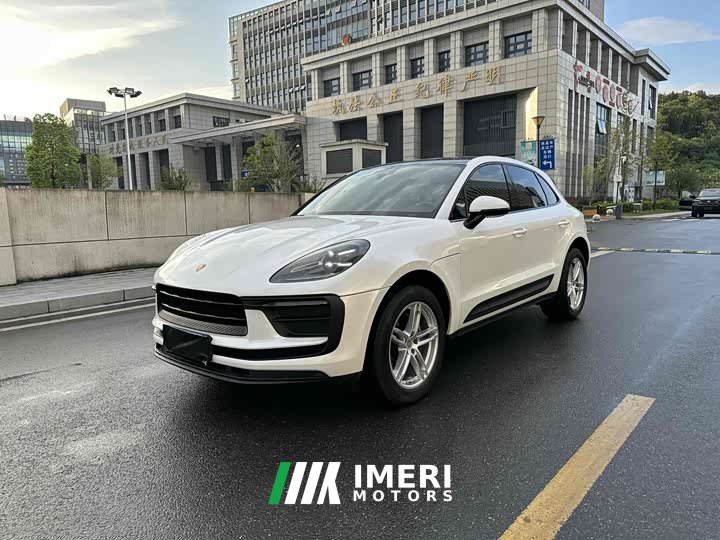 Porsche Macan 2.0T - автомобиль из Китая
