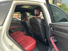 Porsche Macan 2.0T - фото 12
