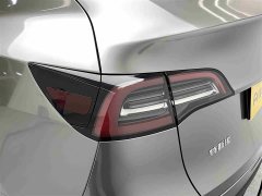 Tesla Model Y 2022 facelift rear-wheel drive version - фото 12