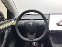 Tesla Model Y 2022 facelift rear-wheel drive version - фото 9