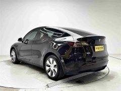 Tesla Model Y 2022 facelift rear-wheel drive version - фото 19