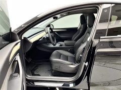 Tesla Model Y 2022 facelift rear-wheel drive version - фото 9