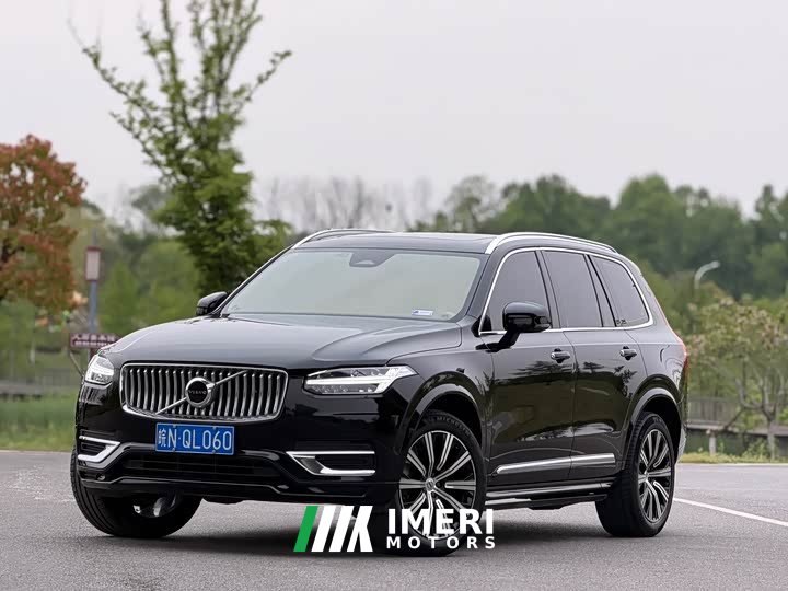 Volvo XC90 B5 Luxury Edition 5 - автомобиль из Китая