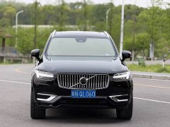 Volvo XC90 B5 Luxury Edition 5 - фото 2