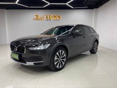 Volvo V90 Cross Country B5 AWD Edition - фото 1