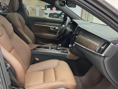 Volvo V90 Cross Country B5 AWD Edition - фото 12