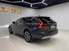 Volvo V90 Cross Country B5 AWD Edition - фото 17