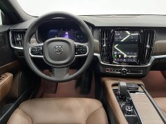 Volvo V90 Cross Country B5 AWD Edition - фото 9