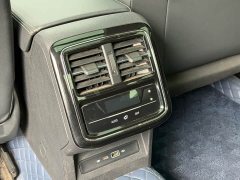 Volkswagen Passat 330TSI Luxury Edition - фото 10