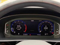 Volkswagen Passat 330TSI Luxury Edition - фото 19