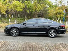 Volkswagen Passat 330TSI Luxury Edition - фото 3