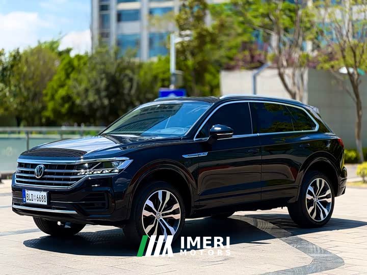 Volkswagen Touareg 2019 3.0TSI Ruizhi Edition National VI - автомобиль из Китая