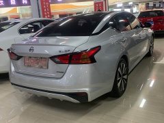 Nissan 2.0L XL Edition - фото 4