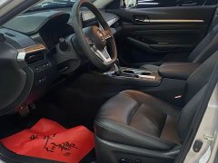 Nissan 2.0L XL Edition - фото 7