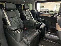 Volvo EM90 2025 Ultra six-seater - фото 17