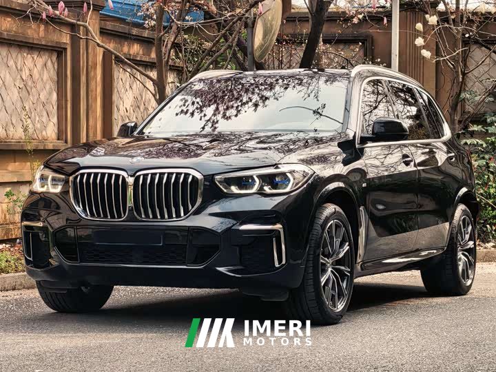 BMW X5 Facelift xDrive 30Li Exclusive M Sport Package - автомобиль из Китая