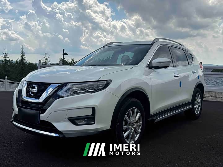 Nissan X-Trail 2.0L 2WD Intelligent Link Premium Edition - автомобиль из Китая