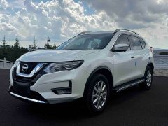 Nissan X-Trail 2.0L 2WD Intelligent Link Premium Edition - фото 1