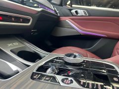 BMW X5 2023 xDrive 40Li M Sport Night Edition - фото 8