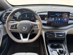 BYD Qin PLUS Honor Edition DM-i 55KM Leading - фото 12