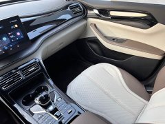 BYD Qin PLUS Honor Edition DM-i 55KM Leading - фото 13