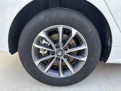 BYD Qin PLUS Honor Edition DM-i 55KM Leading - фото 16