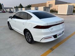 BYD Qin PLUS Honor Edition DM-i 55KM Leading - фото 3
