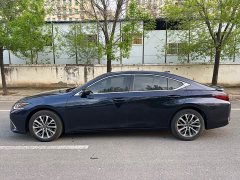 Lexus ES 2022 300h Excellence Edition - фото 11