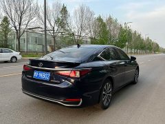 Lexus ES 2022 300h Excellence Edition - фото 13
