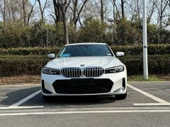 BMW 3 320i M - фото 1