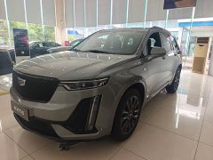 Cadillac XT6 2.0T AWDPremium Edition - фото 1