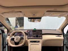 Hongqi Shangjie H5 2025 extended range Max - фото 10
