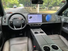 Li Auto Ideal L9 2022 Max - фото 13