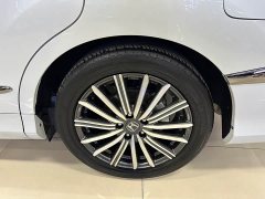 Elise 2.0L e:HEV Luxury Edition - фото 14
