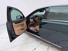 Jaguar XFL 2.0T P250 two-wheel drive exclusive luxury version - фото 13