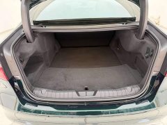 Jaguar XFL 2.0T P250 two-wheel drive exclusive luxury version - фото 14